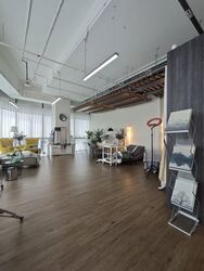 Woods Square (D25), Office #560840571